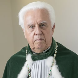 Acelino Corr�a Bueno Filho